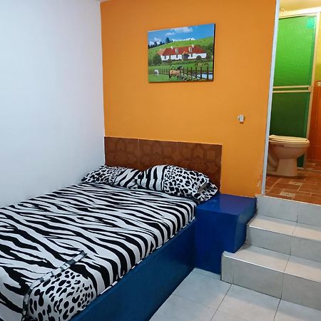 ホテル Casa Sion ネイバ エクステリア 写真