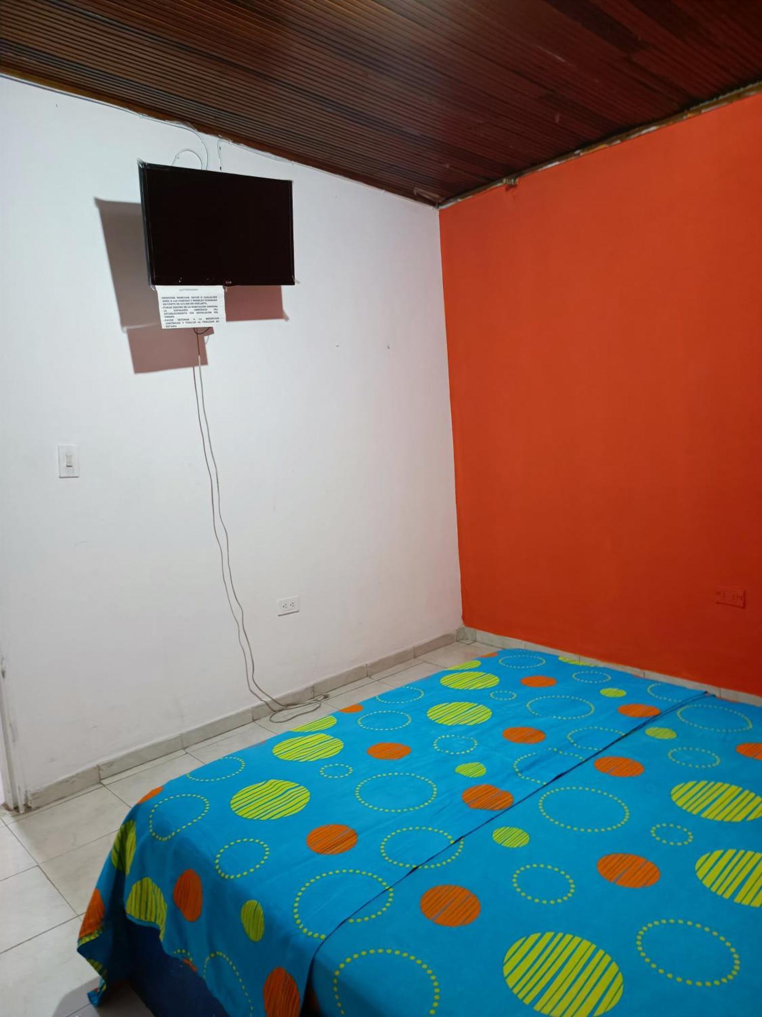 ホテル Casa Sion ネイバ エクステリア 写真